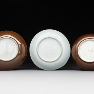 A varied collection of fourteen Chinese Imari-style wares, Kangxi/Qianlong — 照片 17