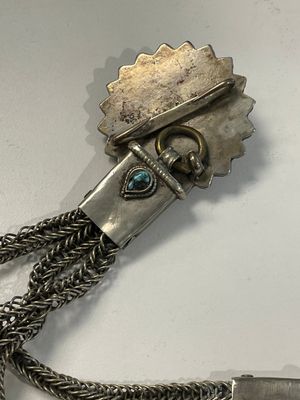 A varied collection of Himalayan accessories with turquoise ornaments, Tibet, 19th C. — foto 14