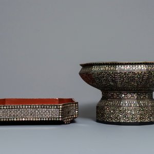 A varied collection of mother-of-pearl and mica-inlaid lacquerware, Southeast Asia, 19/20th C. — 照片 2