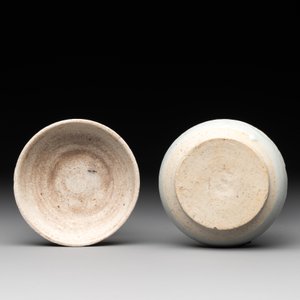 A varied collection of nine Chinese blue and white wares, Ming and later — photo 15