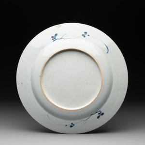 A varied collection of nine Chinese blue and white wares, Ming and later — photo 5