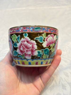 A varied collection of nine Chinese blue, white and famille rose wares, Kangxi and later — 照片 11