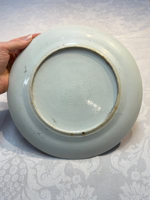 A varied collection of nine Chinese blue, white and famille rose wares, Kangxi and later — 照片 15