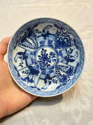 A varied collection of nine Chinese blue, white and famille rose wares, Kangxi and later — 照片 24