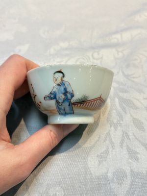 A varied collection of nine Chinese blue, white and famille rose wares, Kangxi and later — 照片 29