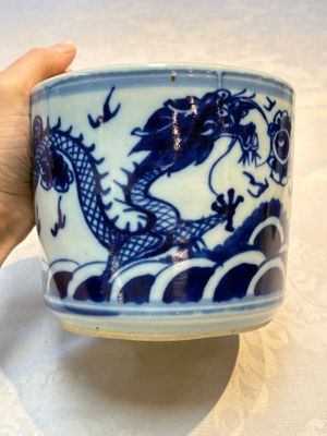 A varied collection of nine Chinese blue, white and famille rose wares, Kangxi and later — 照片 4
