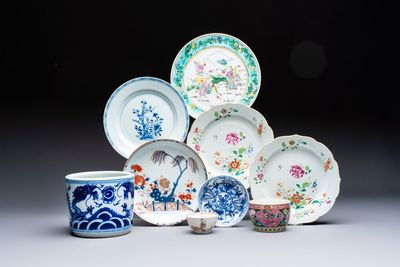 A varied collection of nine Chinese blue, white and famille rose wares, Kangxi and later