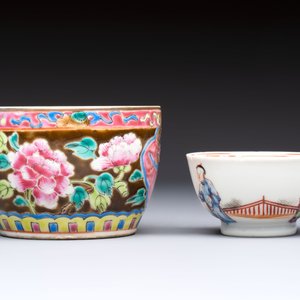 A varied collection of nine Chinese blue, white and famille rose wares, Kangxi and later — 照片 17