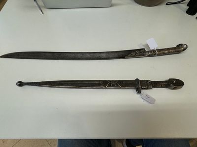 A varied collection of Russian and Spanish blades and weapons, 18/19th C. — 照片 41