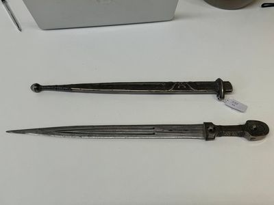 A varied collection of Russian and Spanish blades and weapons, 18/19th C. — 照片 51