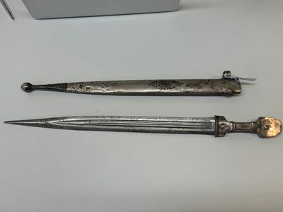 A varied collection of Russian and Spanish blades and weapons, 18/19th C. — 照片 52