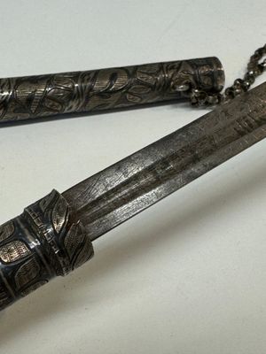 A varied collection of Russian and Spanish blades and weapons, 18/19th C. — 照片 87