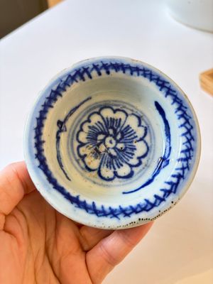A varied collection of seven Chinese blue and white wares, Chenghua marks, 19th C. — photo 36