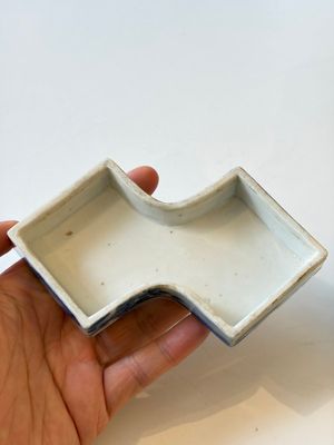 A varied collection of seven Chinese blue and white wares, Chenghua marks, 19th C. — photo 6