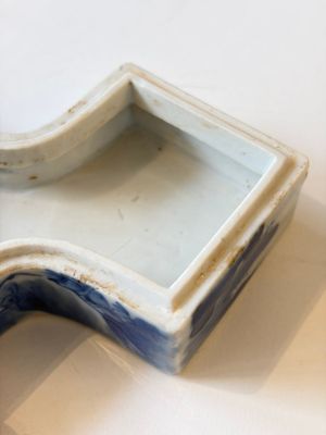 A varied collection of seven Chinese blue and white wares, Chenghua marks, 19th C. — photo 8