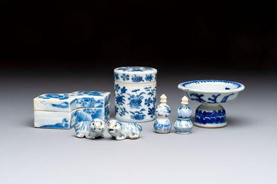 A varied collection of seven Chinese blue and white wares, Chenghua marks, 19th C.