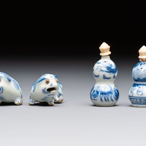 A varied collection of seven Chinese blue and white wares, Chenghua marks, 19th C. — photo 3