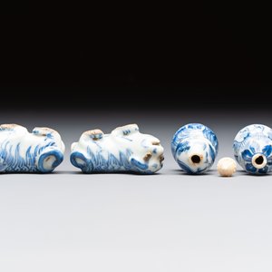 A varied collection of seven Chinese blue and white wares, Chenghua marks, 19th C. — photo 6