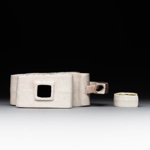 A varied collection of seven Chinese famille rose, verte and monochrome wares, 19th C. — photo 15