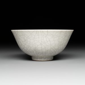 A varied collection of six Chinese Ge-type wares, 19/20th C. — foto 4