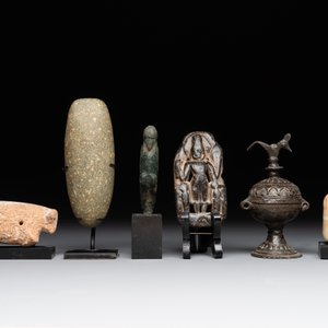 A varied collection of stone, marble and bronze figures and objects, India and Afghanistan, 3/1st C. B.C. — 照片 2