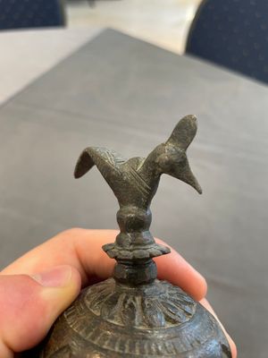 A varied collection of stone, marble and bronze figures and objects, India and Afghanistan, 3/1st C. B.C. — foto 18