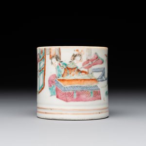 A varied collection of thirteen pieces Chinese famille rose and verte porcelain, 19th C. — 照片 28