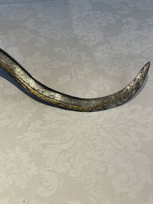 A varied collection of two daggers, two swords and forearm protection, India and Turkey, 19th C. — foto 14