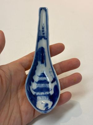 A varied group of 15 Chinese blue and white wares, 18th C. and later — 照片 66