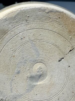 A varied group of five Chinese monochrome wares, Song/Yuan — 照片 26