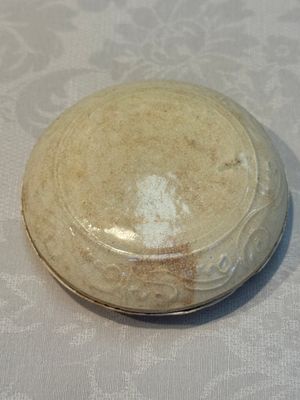 A varied group of five Chinese monochrome wares, Song/Yuan — 照片 51