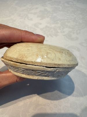 A varied group of five Chinese monochrome wares, Song/Yuan — 照片 53