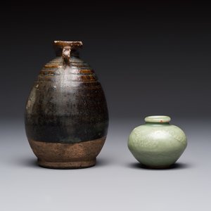 A varied group of five Chinese monochrome wares, Song/Yuan — 照片 10