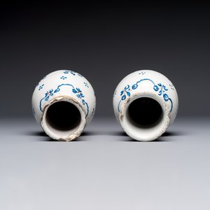 A varied group of six blue, white and polychrome Brussels faience jugs, 18th C. — photo 19