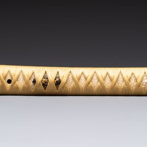A varied group of six Japanese koshirae components or sword fittings, Edo — photo 3