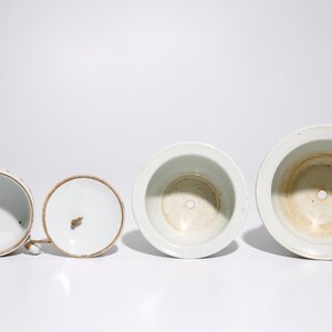 A varied lot of Chinese qianjiang cai porcelain, 19/20th C. — 照片 8
