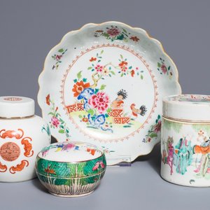 A various collection Chinese famille rose porcelain, 18/19th C. — photo 1
