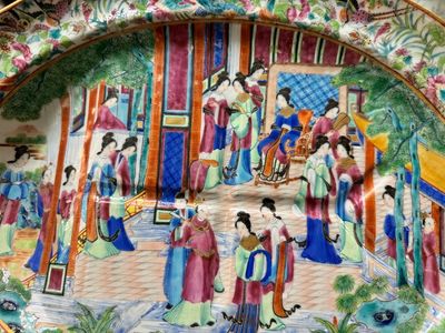 A very extensive Chinese Canton famille rose 81-piece dinner service, 19th C. — 照片 12