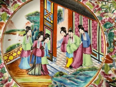 A very extensive Chinese Canton famille rose 81-piece dinner service, 19th C. — 照片 32