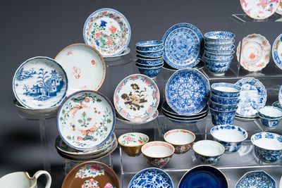 A very extensive collection of Chinese cups and saucers, Kangxi and later — foto 3