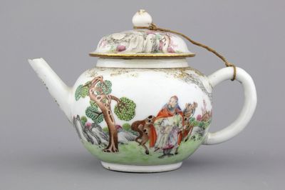 Théière couverte très fine en porcelaine de Chine pour l'export, Qianlong, 18e