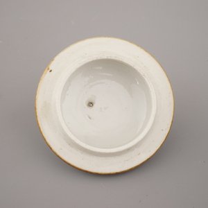 A very fine Chinese export porcelain teapot and cover, Qianlong, 18th C. — photo 8