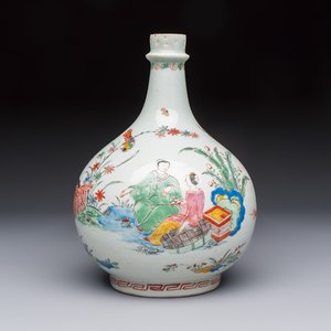 A very fine Dutch-decorated Japanese Arita bottle, Edo, 17th C. — photo 1