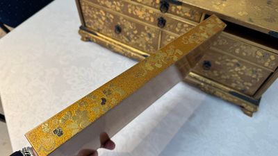 A very fine Japanese hiramaki-e on nashiji lacquer suzuribako, Edo, 18th C. — photo 15