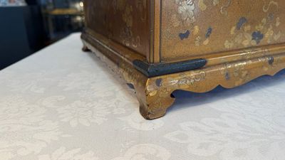 A very fine Japanese hiramaki-e on nashiji lacquer suzuribako, Edo, 18th C. — photo 29
