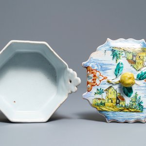 A very fine polychrome petit feu Dutch Delft butter tub on stand, 18th C. — 照片 9