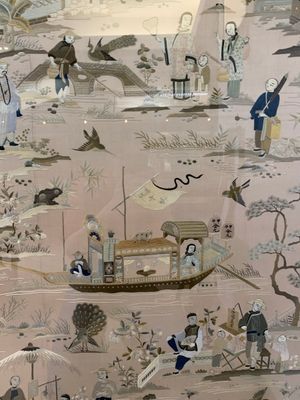 A very large Chinese beige-ground embroidered silk panel depicting scenes of Chinese rural life, 19th C. — photo 18