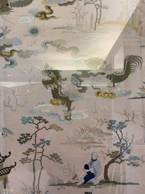 A very large Chinese beige-ground embroidered silk panel depicting scenes of Chinese rural life, 19th C. — photo 7