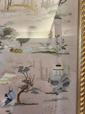 A very large Chinese beige-ground embroidered silk panel depicting scenes of Chinese rural life, 19th C. — photo 8