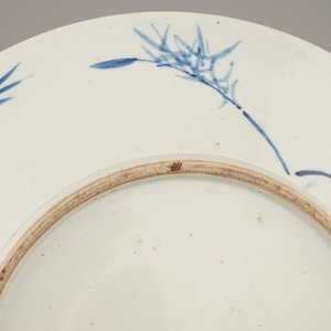 A very large Chinese doucai dish with "nine peaches" decoration, 19th C. — 照片 4